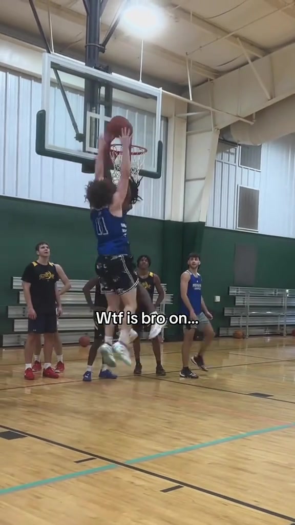 23号身高并不突出防守