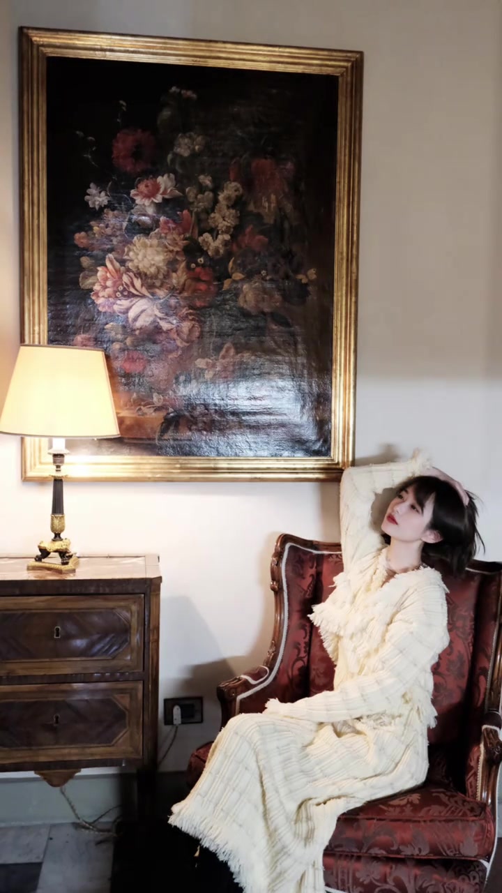 小七晒唯美自拍优雅实